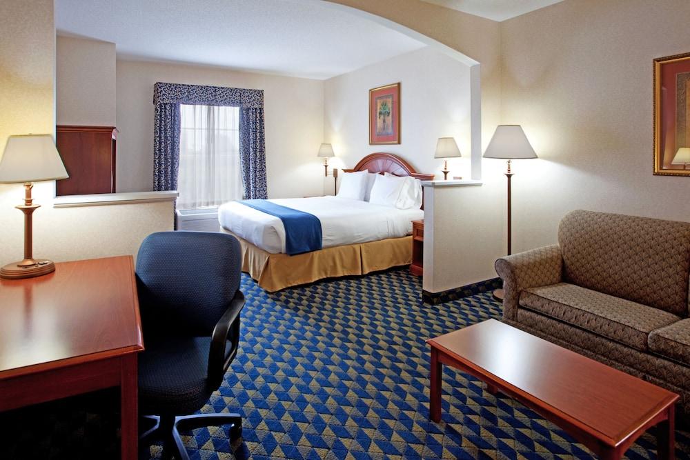 Holiday Inn Express & Suites Orangeburg By Ihg Экстерьер фото