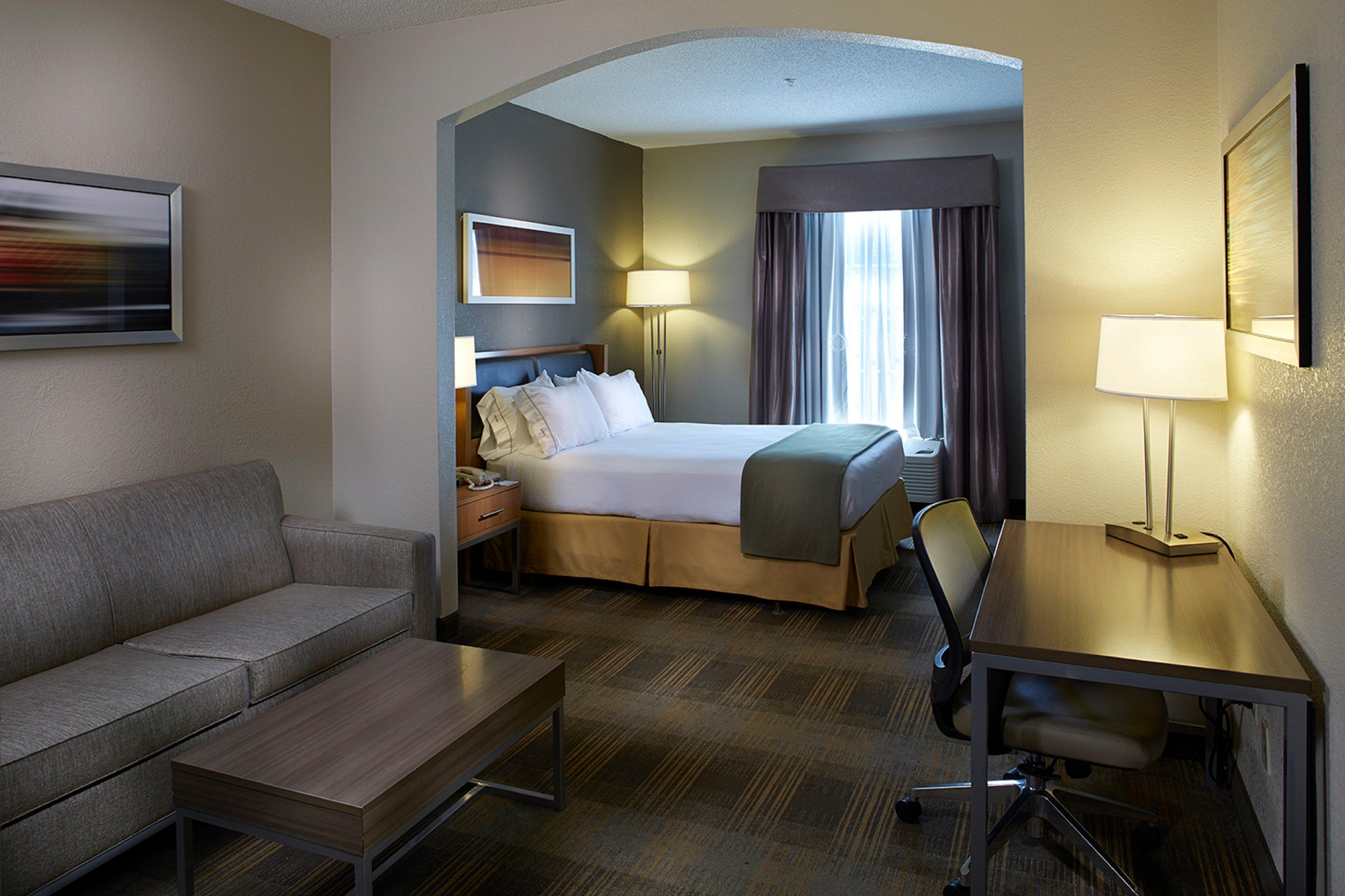 Holiday Inn Express & Suites Orangeburg By Ihg Экстерьер фото